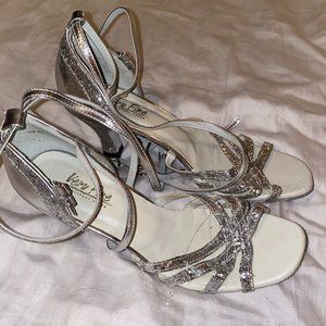 Very Fine Silver Salsa Dance Shoes